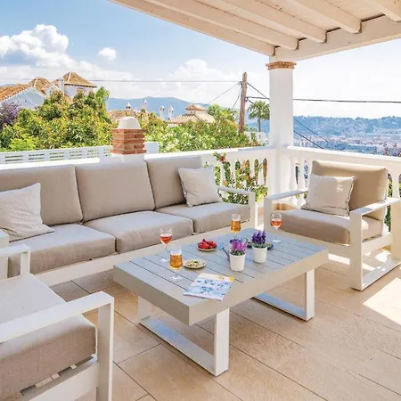 Holiday home Stunning In With House Sea View *