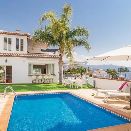 Stunning In With House Sea View *