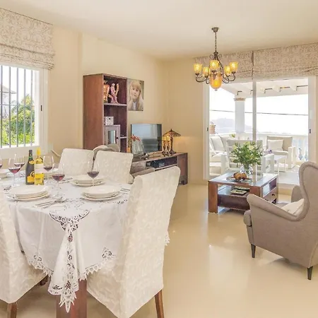 Stunning In With House Sea View Holiday home